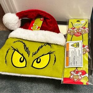 Grinch Santa Hat and Light Up Necklace Set